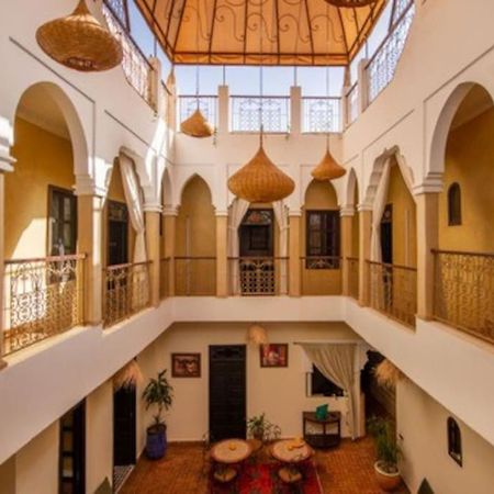 Вилла Riad En Exlusivite A 5Min De La Place Jamaa El Fna Марракеш Экстерьер фото